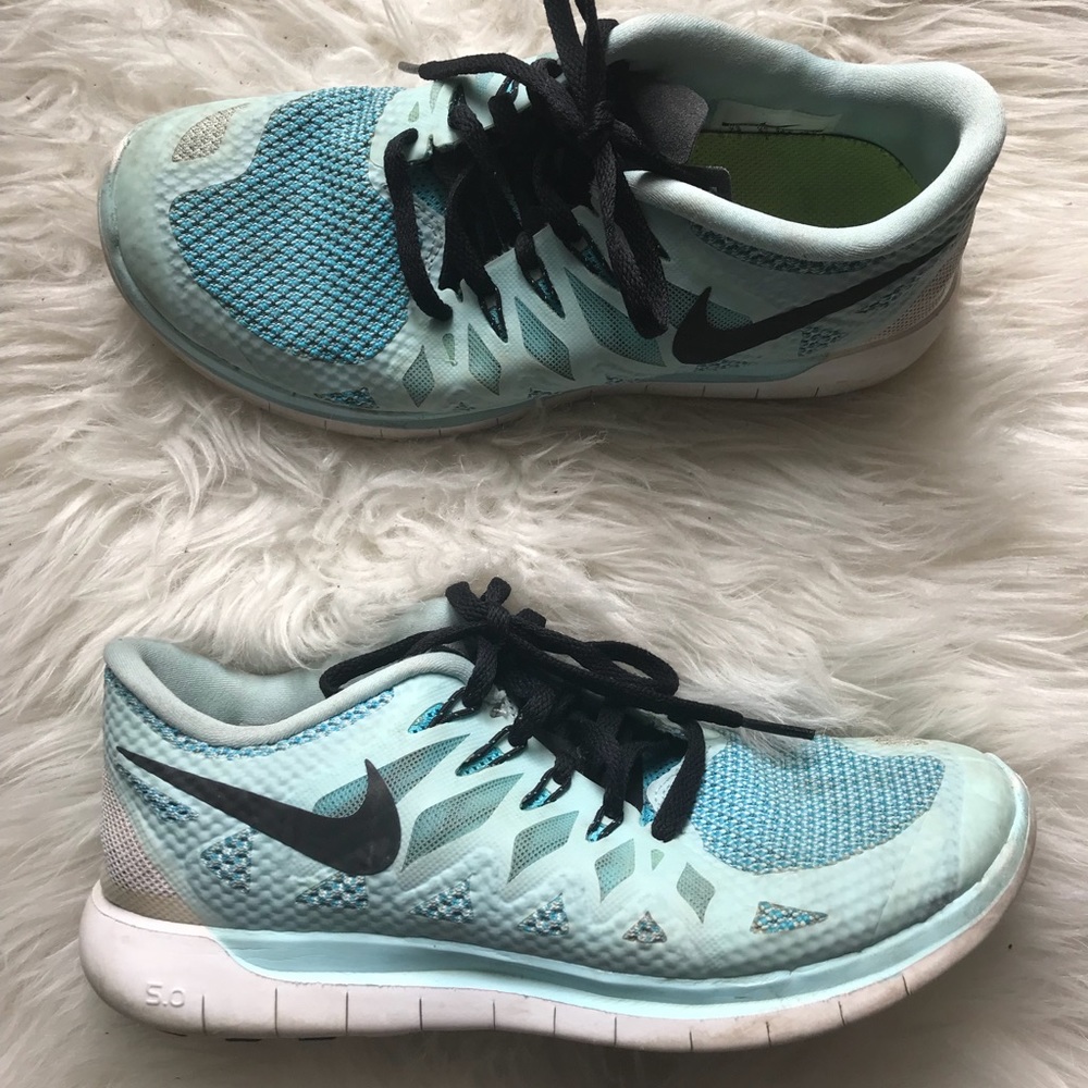 Nike free runs